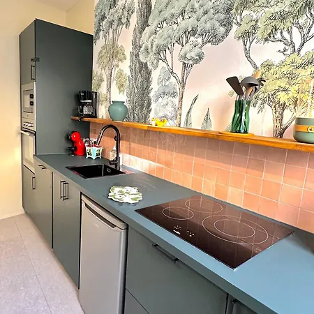 Le 101 Dans Village Parking Facile