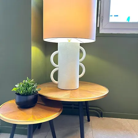 公寓 Le 101 Dans Village Parking Facile Montville