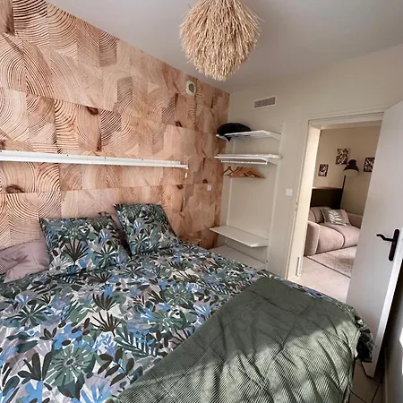 Le 101 Dans Village Parking Facile *